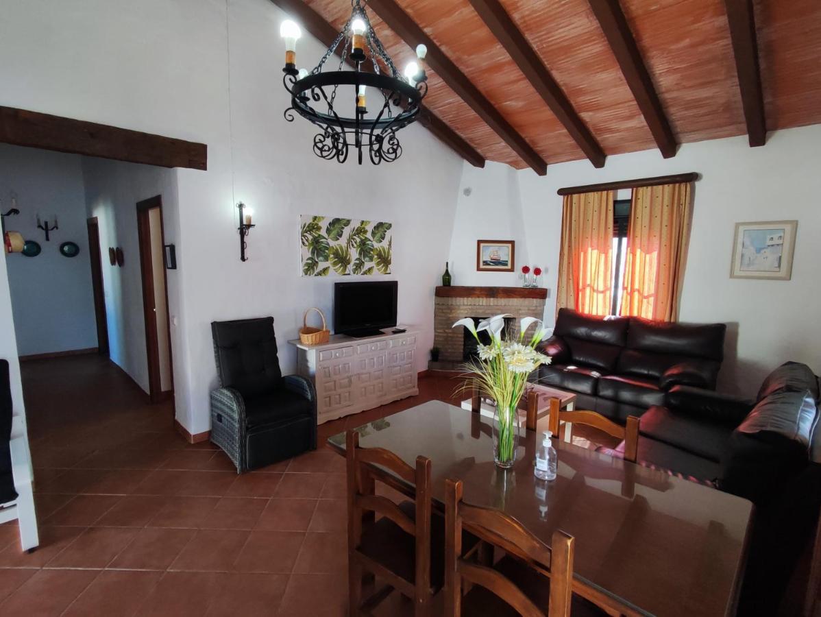 El Cortijo De Pepa Villa โกนิล เด ลาฟรอนเตรา ภายนอก รูปภาพ