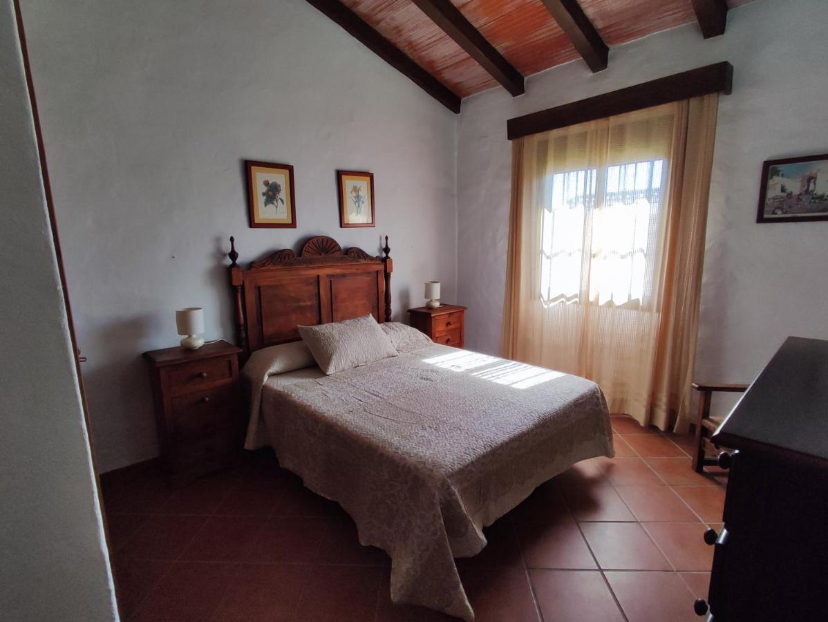 El Cortijo De Pepa Villa โกนิล เด ลาฟรอนเตรา ภายนอก รูปภาพ