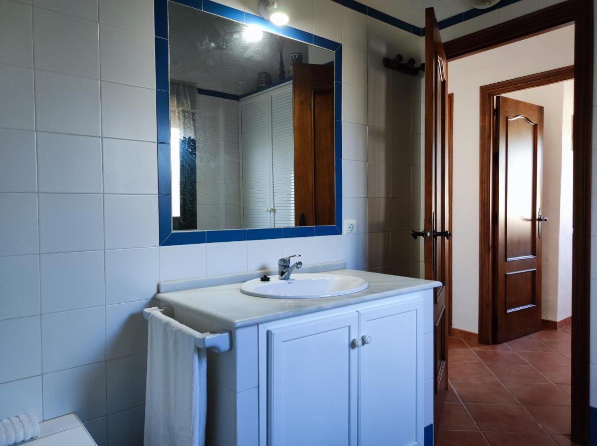 El Cortijo De Pepa Villa โกนิล เด ลาฟรอนเตรา ภายนอก รูปภาพ