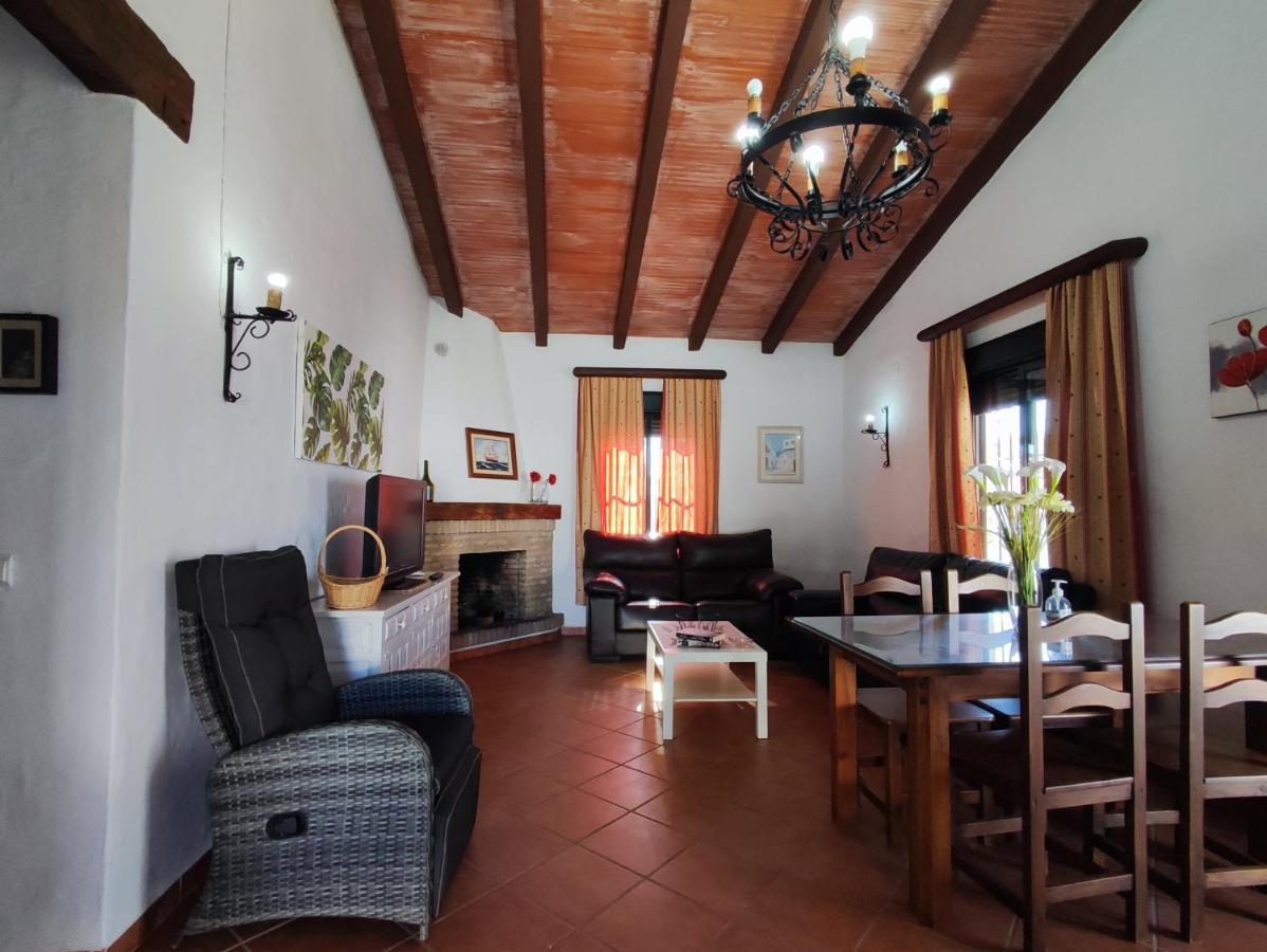 El Cortijo De Pepa Villa โกนิล เด ลาฟรอนเตรา ภายนอก รูปภาพ